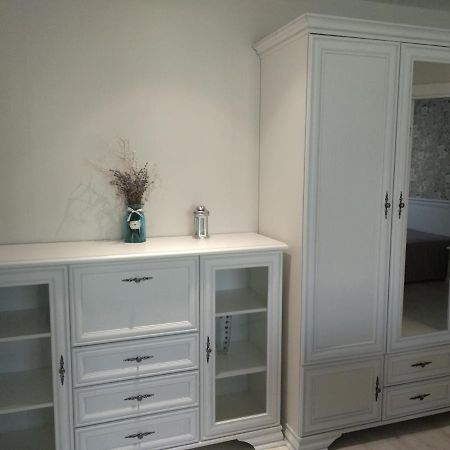 Appartment NEW in Center Mahiljow Buitenkant foto