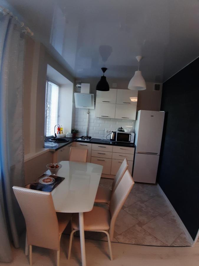 Appartment NEW in Center Mahiljow Buitenkant foto