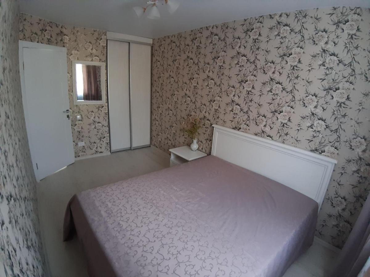 Appartment NEW in Center Mahiljow Buitenkant foto