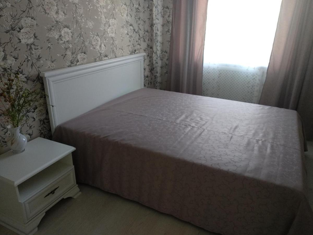 Appartment NEW in Center Mahiljow Buitenkant foto
